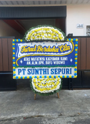 Papan Bunga Duka di Randusari